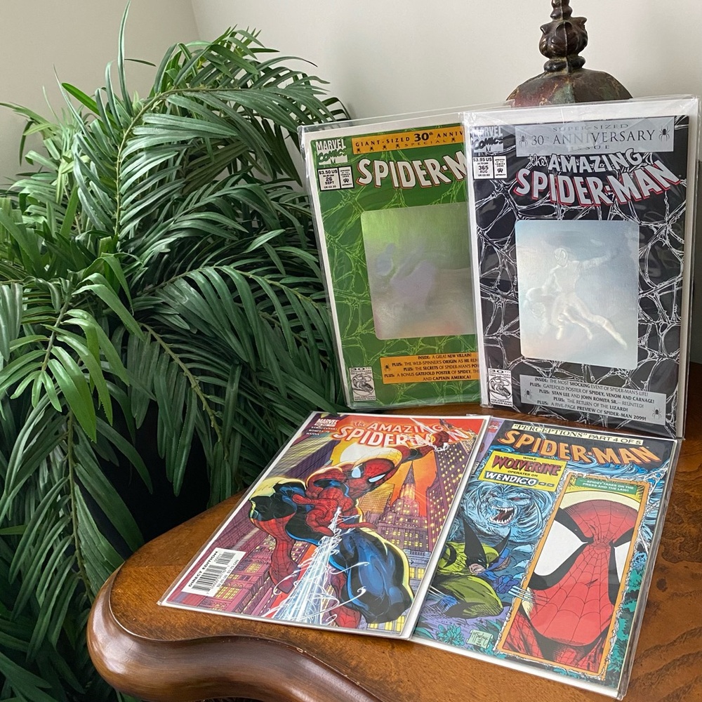 Vintage Marvel Comic Books - Spiderman Set of Four